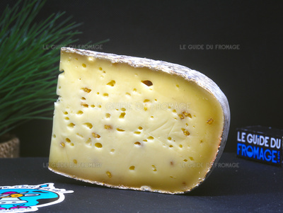 Fromage Tomme du Limousin au Fenugrec (Lait de Vache)